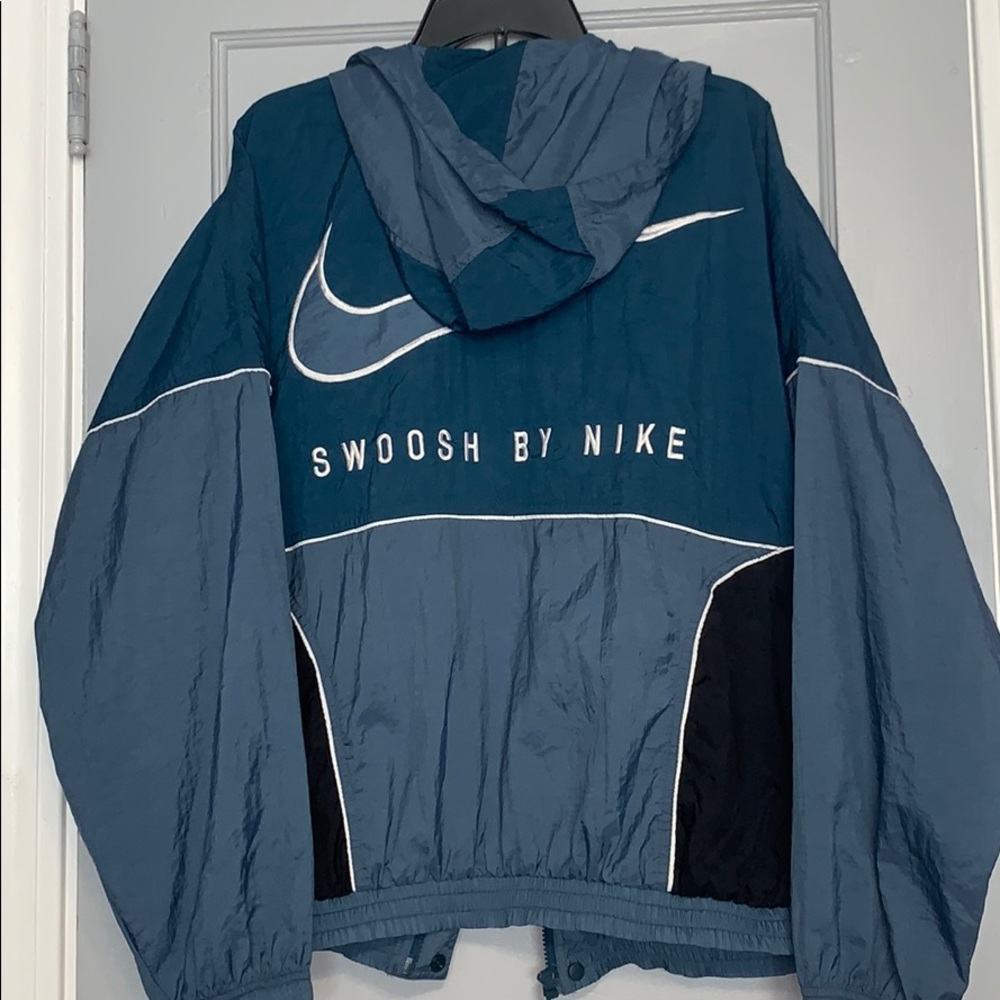 Vintage 90’s Nike Windbreaker Champs Exclusive - Picture 4 of 11